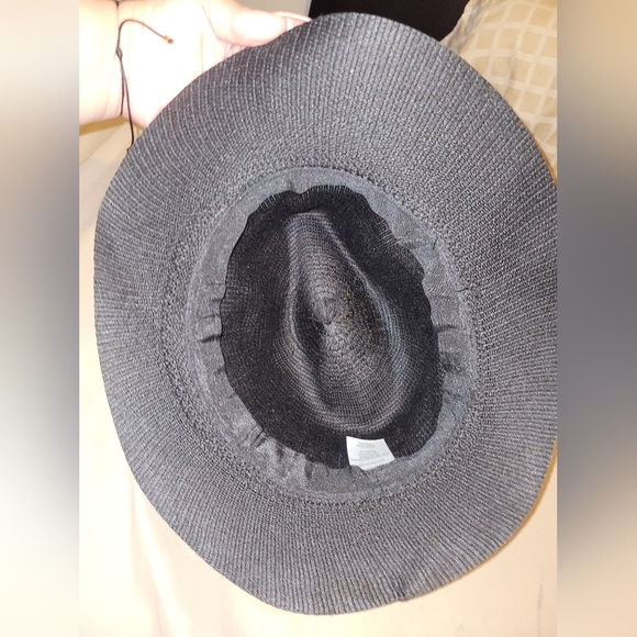 Womans Hat Dou - Picture 6 of 10